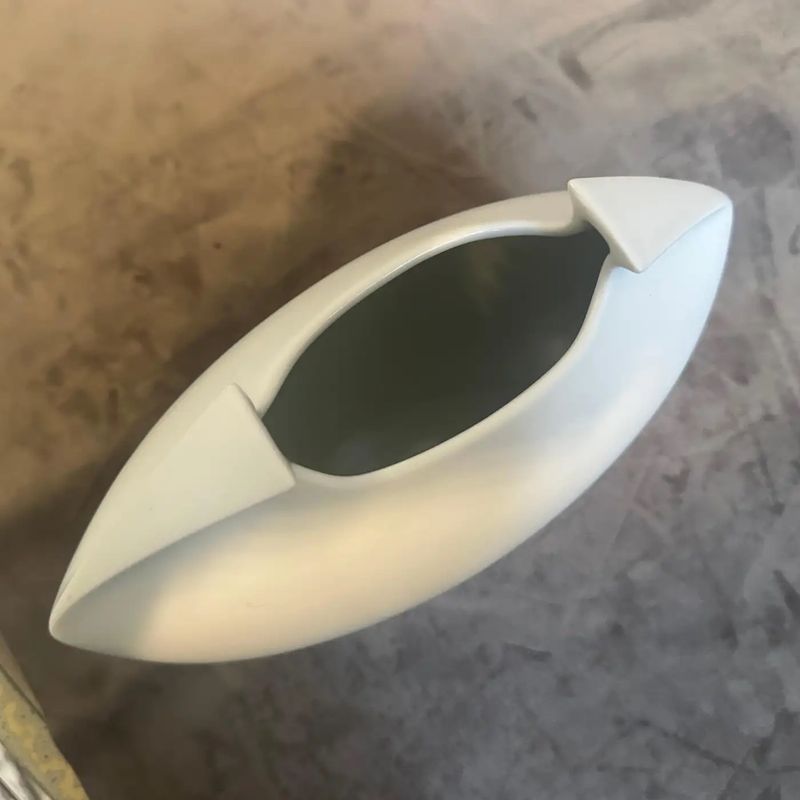 1990s Minimalist White Porcelain Tasca Vase by Lino Sabattini for Rosenthal