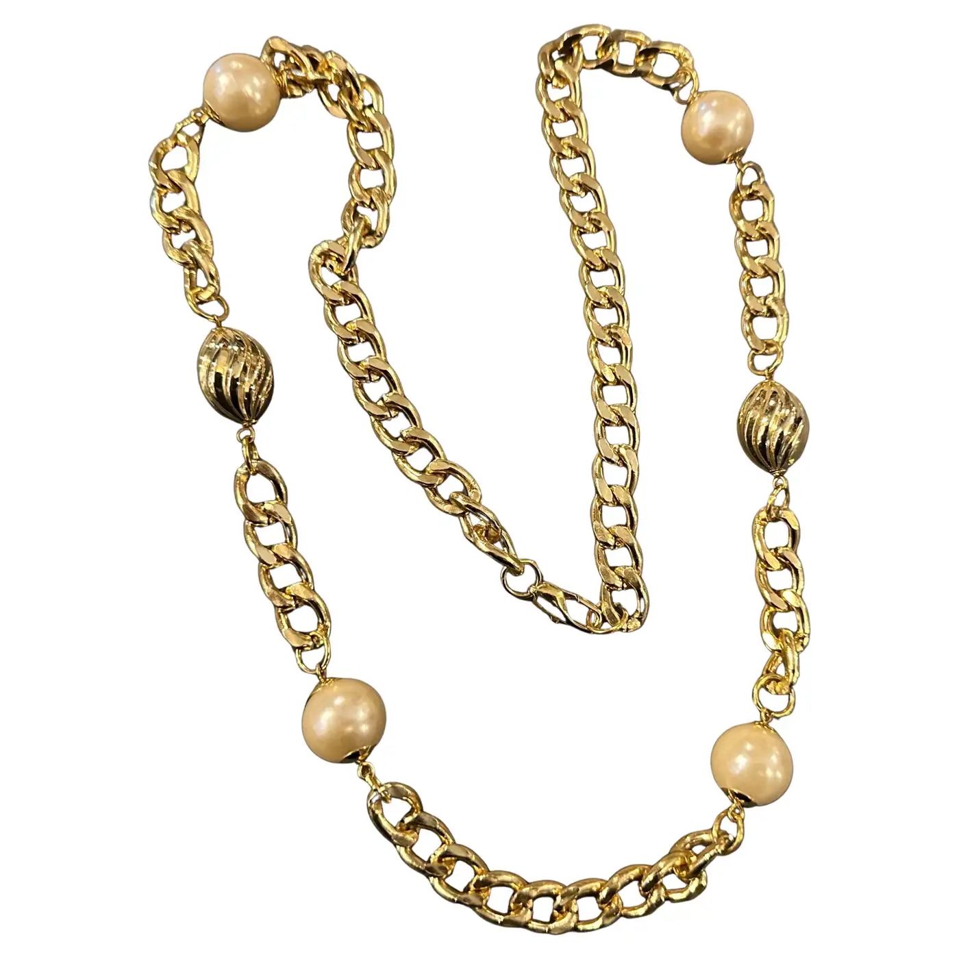 1970s Vintage Faux Pearls and Gilded Brass Long Italian Chain