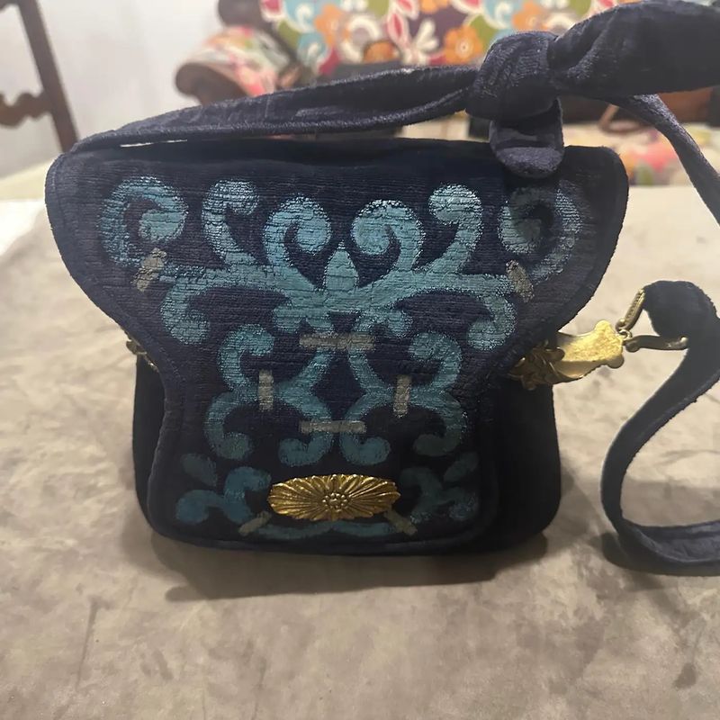 1970s Gorgeous Blue and Turquoise Velvet and Brass Shoulder Bag by Beghé Reation