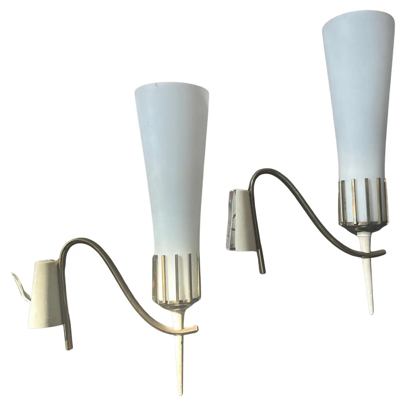 Two 1950s Stilnovo Style Mid-Century Modern Brass and Glass Italian Wall Sconces Two 1950s Stilnovo Style Mid-Century Modern Brass and Glass Italian Wall Sconces