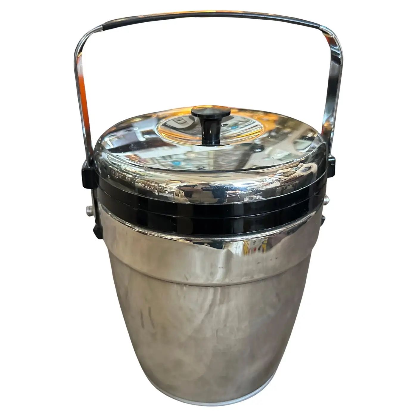 1970s Art Deco Style Chromed Metal and Black Plastic Ice Bucket by Erhard