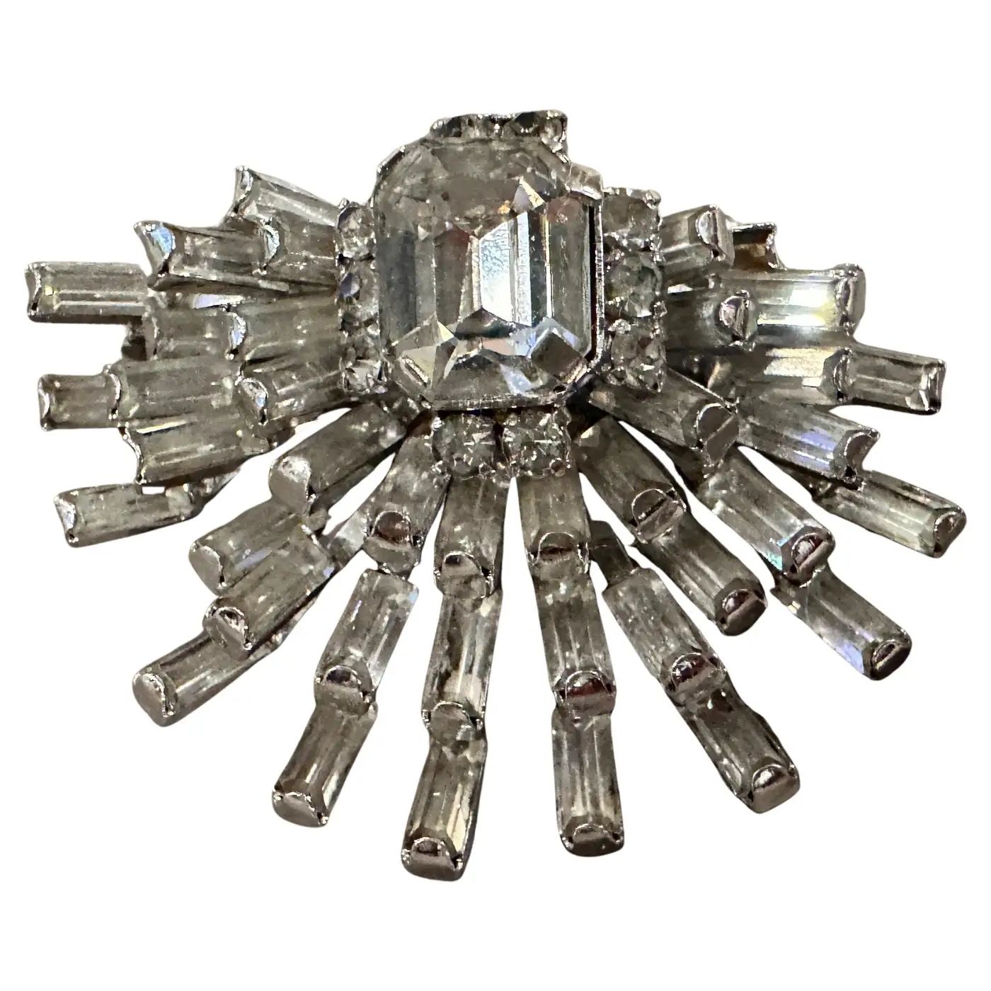 1940s Art Deco Rhinestones and Silvered Metal Italian Brooch