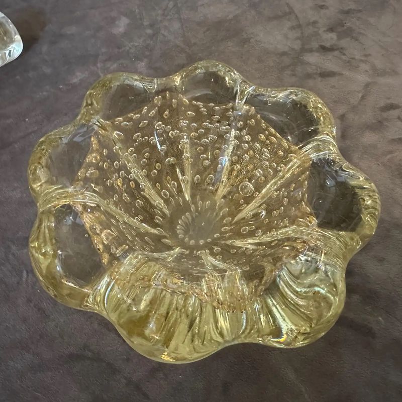 1960s Mid-Century Modern Bullicante Murano Glass Ashtray by Barovier