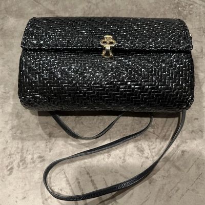 1960s French Riviera Style Glossy Black Wicker and Brass Italian Shoulder Bag