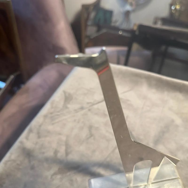 1990s Minimalist Silver Plated Sculpture La Giraffa by Lino Sabattini