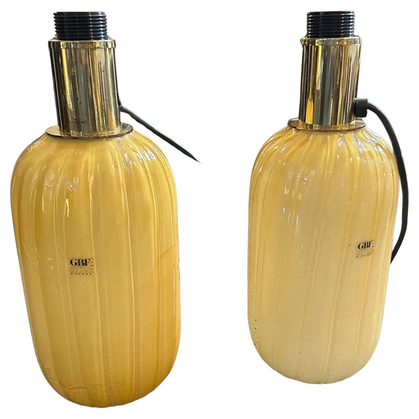 Two 1980s Yellow and Gold Murano Glass Table Lamps by Signoretti Murano Italy Two 1980s Yellow and Gold Murano Glass Table Lamps by Signoretti Murano Italy