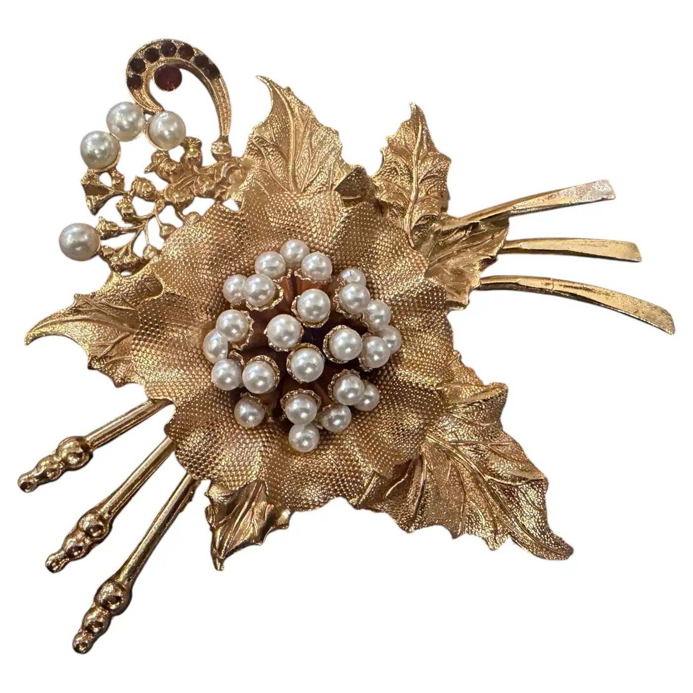 2000s Vintage Luxury Costume Jewelry Gilted Metal Italian Brooch 2000s Vintage Luxury Costume Jewelry Gilted Metal Italian Brooch