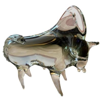 1980s Modern Gray and Black Murano Glass Bull by Vincenzo Nason