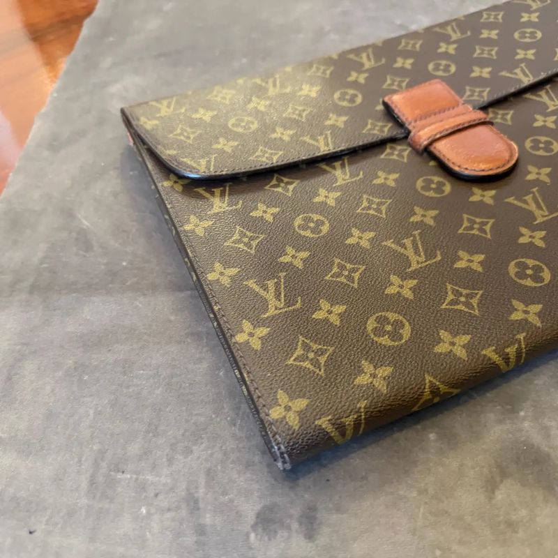 A Louis Vuitton LV Monogram Canvas and Leather Document Holder or Clutch