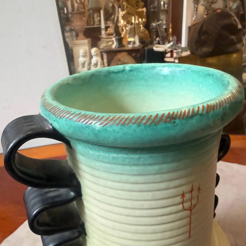 1930s Art Deco Hand Painted, Air Brushed Italian Futurist Ceramic Vase by Deruta