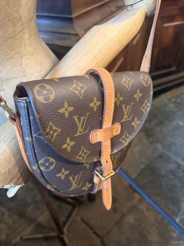 2000s Louis Vuitton Monogram Chantilly Crossbody Bag