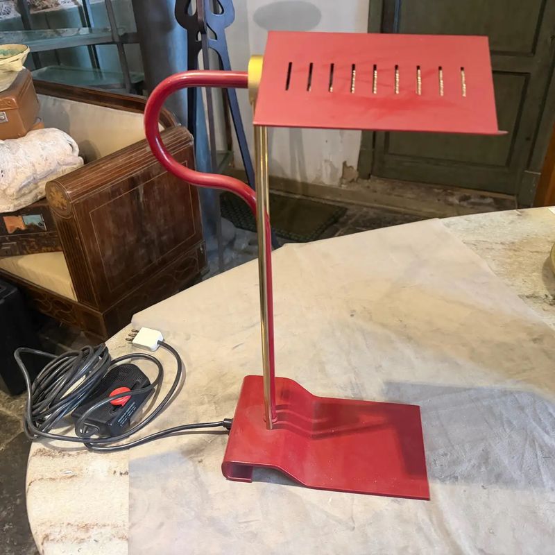 1980s Mid-Century Modern Brass and Metal Desk Lamp by Goffredo Reggiani