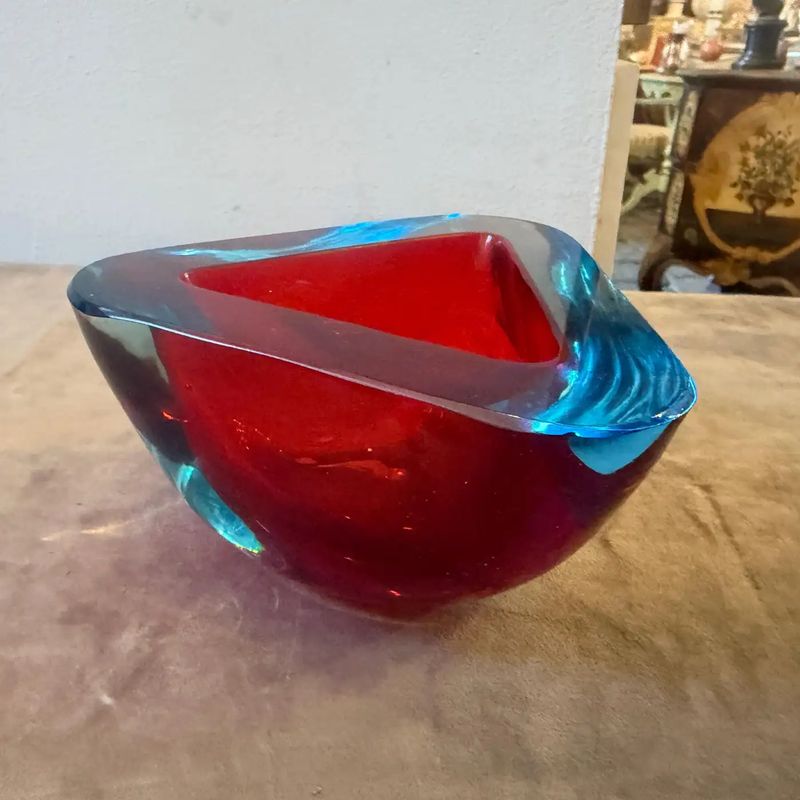 1970s Seguso Space Age Sommerso Red and Blue Murano Glass Bowl