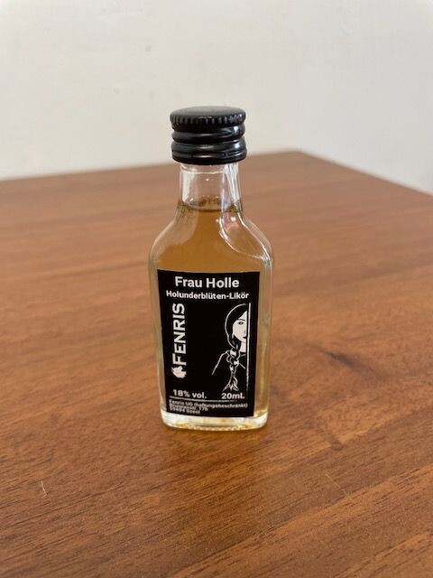 Holunderblütenlikör Frau Holle 20ml Holunderblütenlikör Frau Holle 20ml