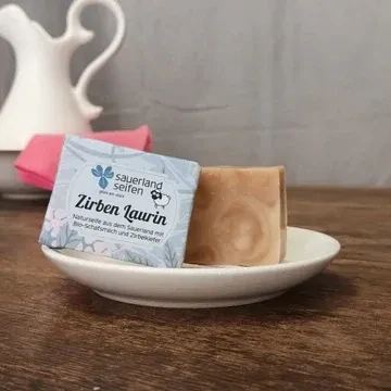 Zirben Laurin - Schafsmilchseife mit Zirbenduft Zirben Laurin - Schafsmilchseife mit Zirbenduft