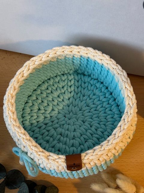 Körbchen mit Schleife