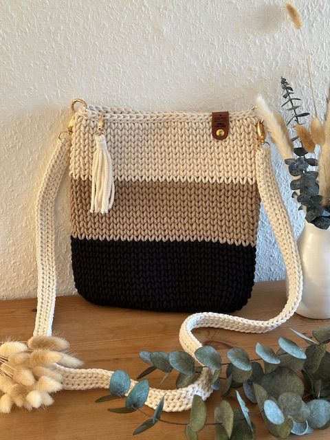 Umhängetasche / Handtasche Umhängetasche / Handtasche