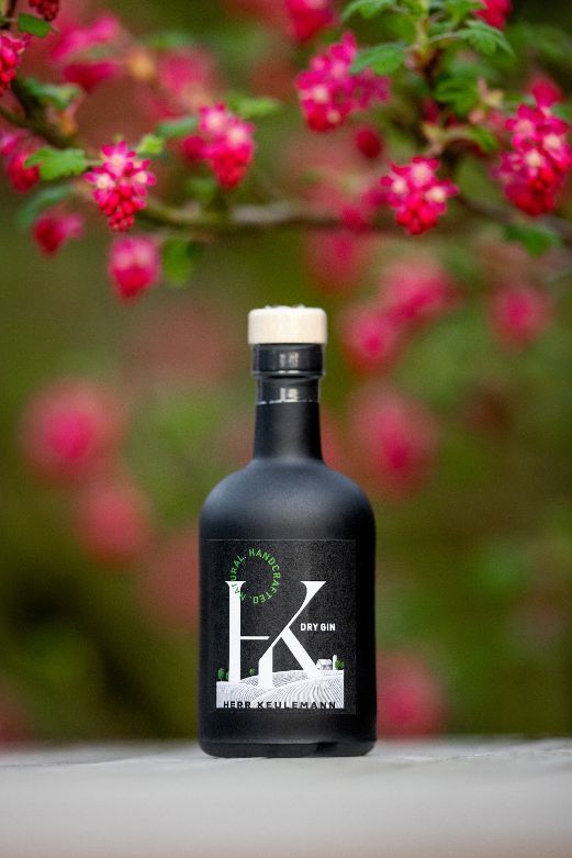 Herr Keulemann Dry GIN - Bio-zertifiziert 100ml Herr Keulemann Dry GIN - Bio-zertifiziert 100ml