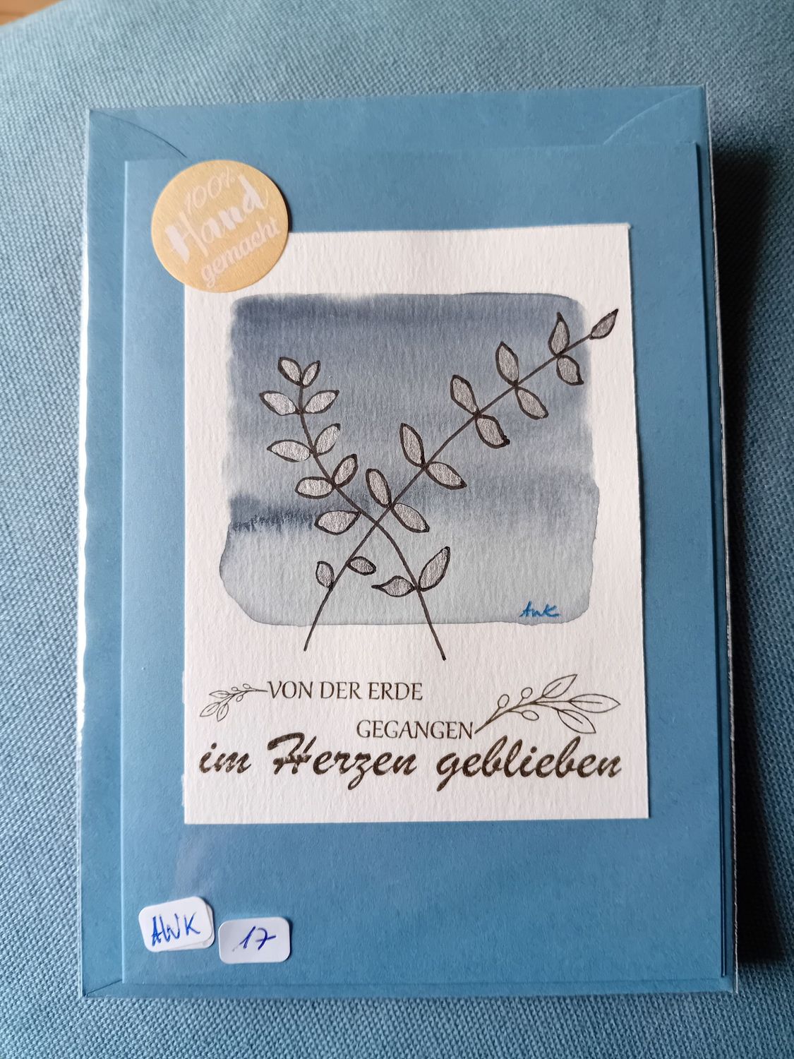 Grußkarte von der Erde gegangen im Herzen geblieben Blau