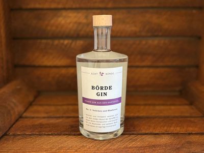 Börde-Gin - No. 3 | Veilchen und Himbeere Börde-Gin - No. 3 | Veilchen und Himbeere