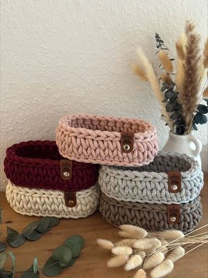 Ovales Körbchen Holz/ Brille