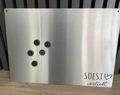 Magnettafel aus Edelstahl mit Soestmotiv Magnettafel aus Edelstahl mit Soestmotiv