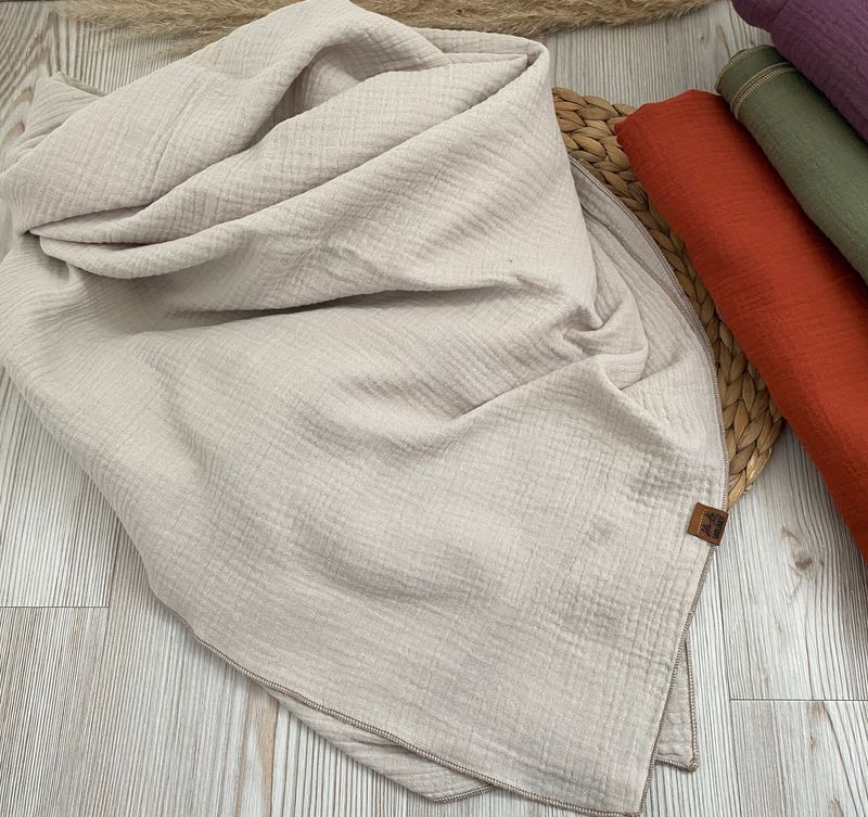 Musselin Schal xxl uni- Zeitlos und vielseitig Musselin Schal xxl uni- Zeitlos und vielseitig