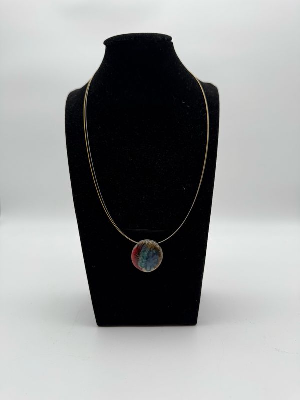 Handgefertigte Keramik-Halskette Handgefertigte Keramik-Halskette