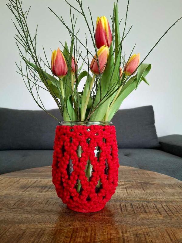 Windlicht/ Vase Tulpenform - verschiedene Farben Windlicht/ Vase Tulpenform - verschiedene Farben