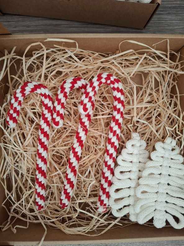 Weihnachtsgeschenkbox - Zuckerstangen