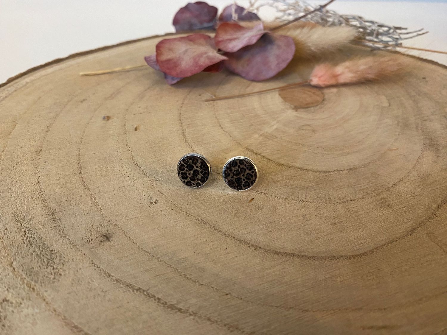 silbergefasste Holzohrstecker Leo silbergefasste Holzohrstecker Leo