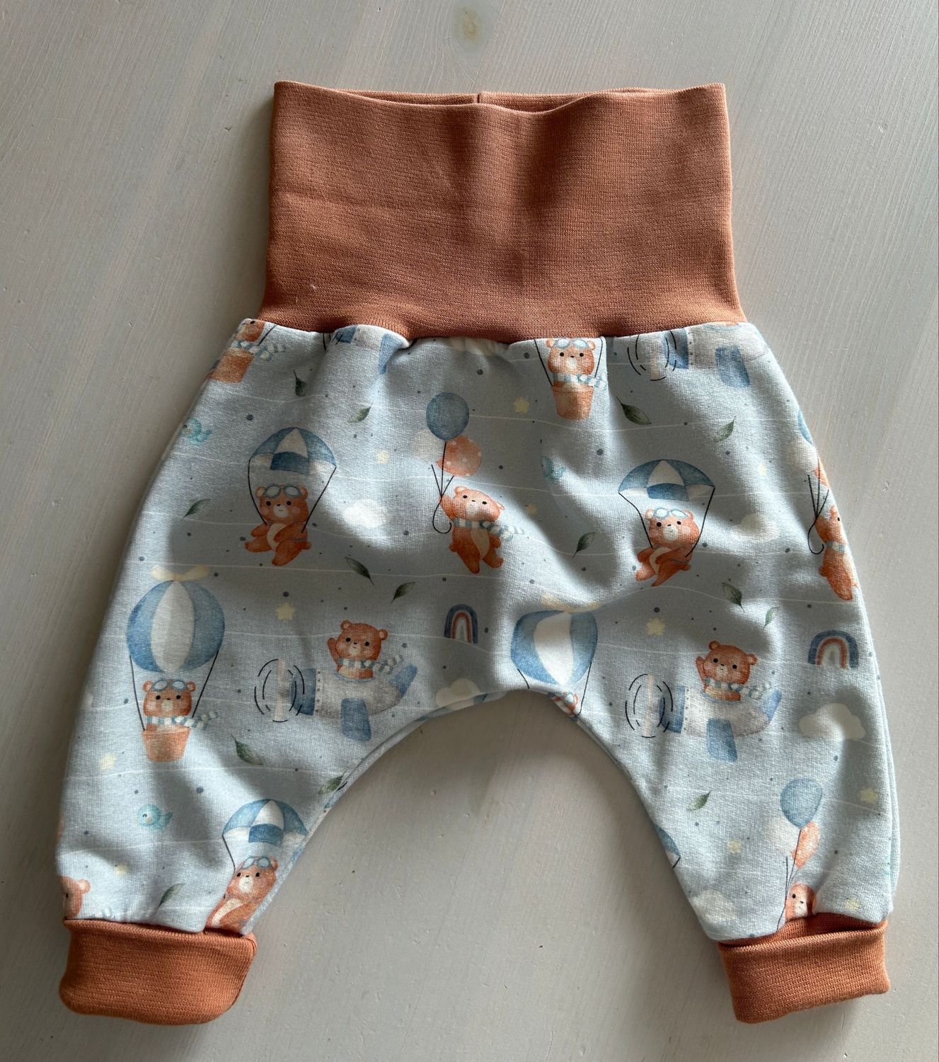 Kinder Hose Größe 56