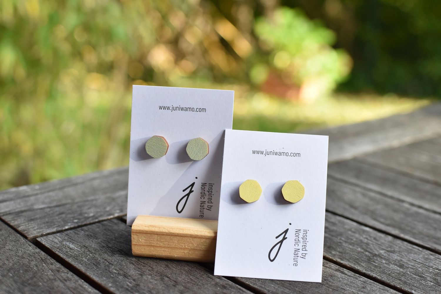 Ohrstecker Heptagon, teegrün Ohrstecker Heptagon, teegrün