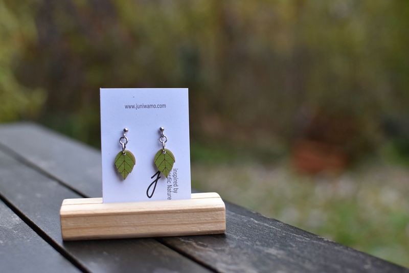 Hängeohrring Birkenblatt, grün Hängeohrring Birkenblatt, grün