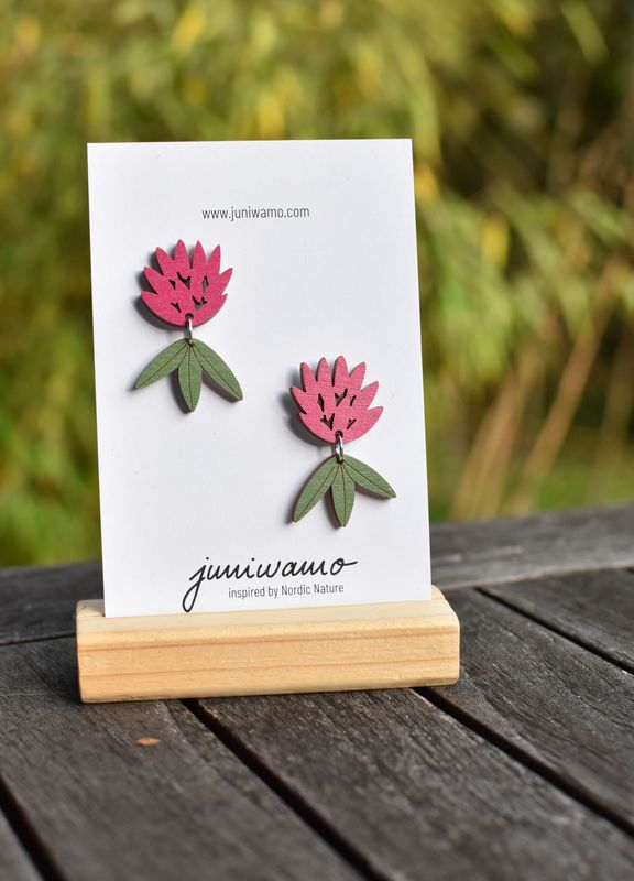 Hängeohrring Kleeblüte mit Blatt (medium), pink und grün Hängeohrring Kleeblüte mit Blatt (medium), pink und grün