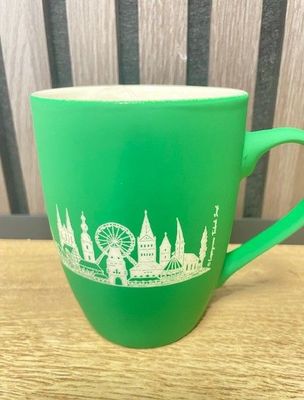 Keramik Tasse mit Soest Motiv verschiedene Farben