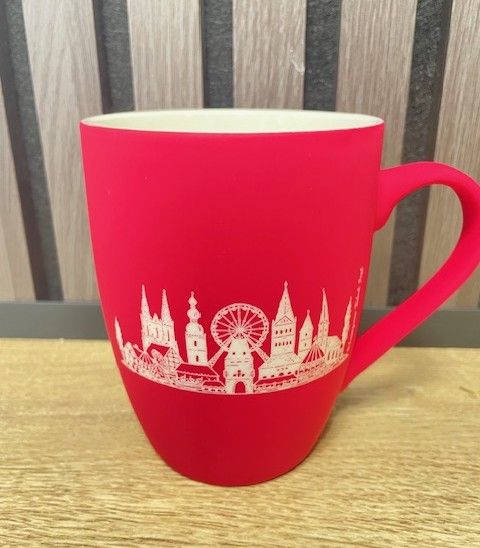 Keramik Tasse mit Soest Motiv verschiedene Farben