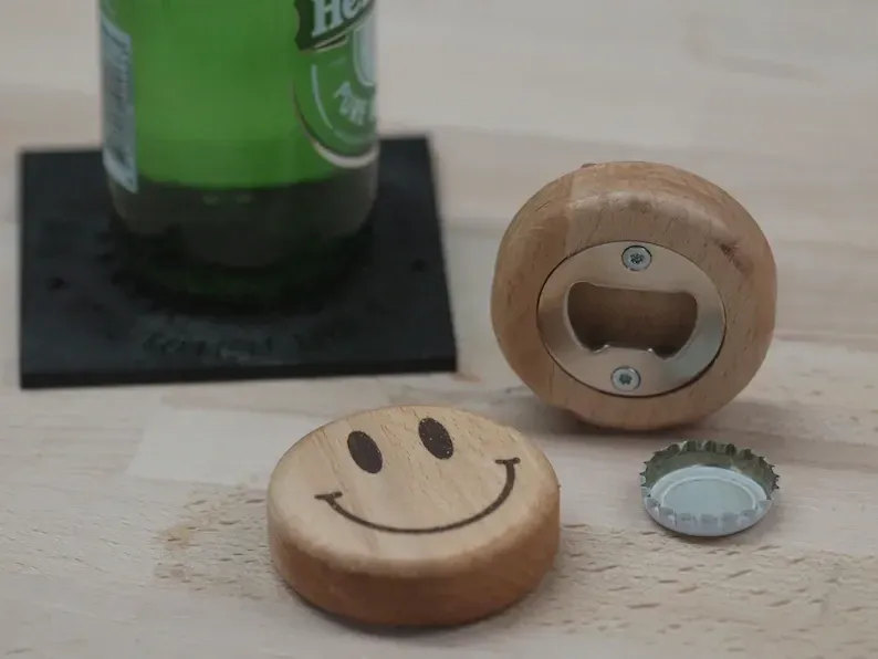 Flaschenöffner 1008 Smiley