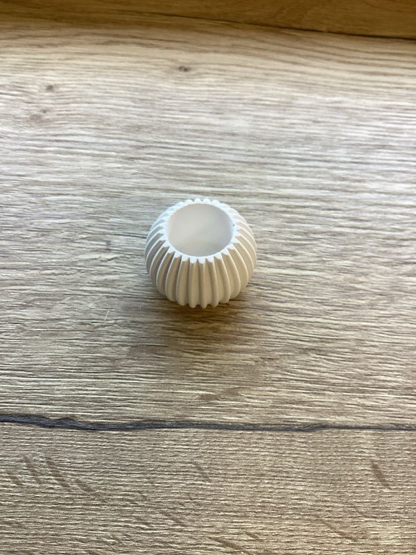 Mini Kerzenständer mit Rillen
