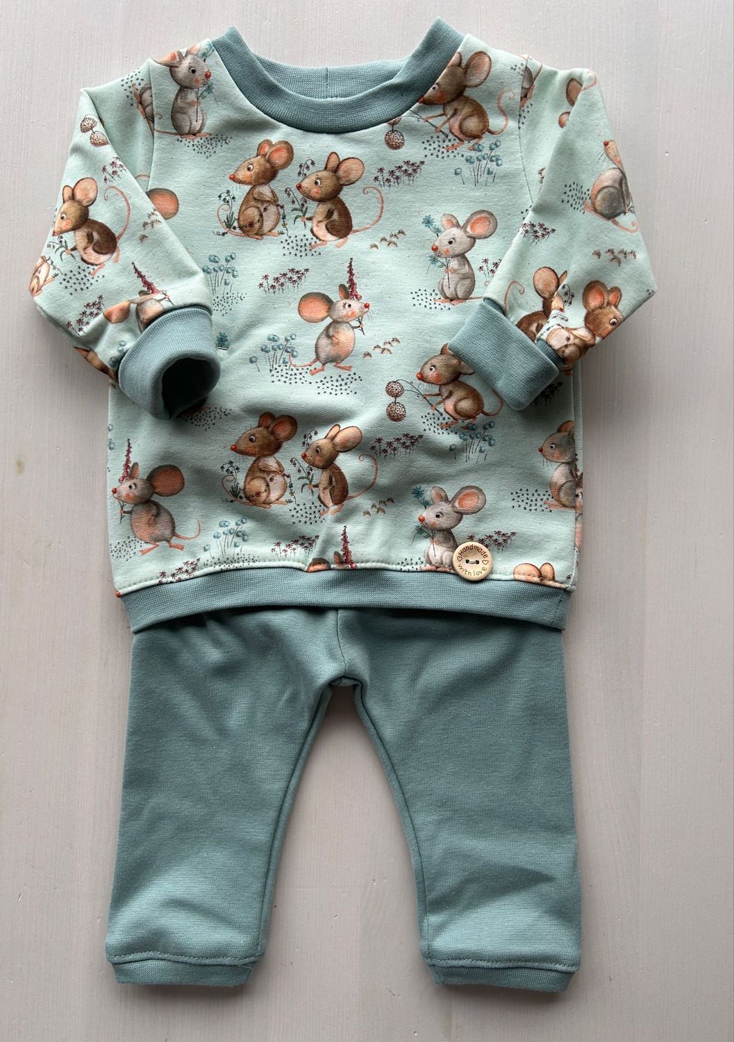 Kinder Sweat mit Hose Größe 68 Kinder Sweat mit Hose Größe 68