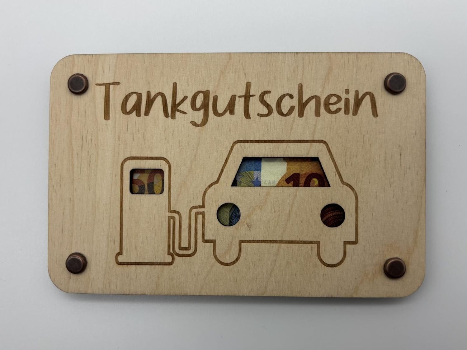 Geschenkkarten aus Holz in verschiedenen Varianten