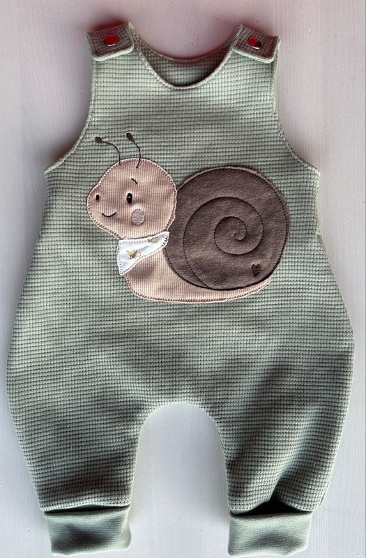 Kinder Strampler Größe 50