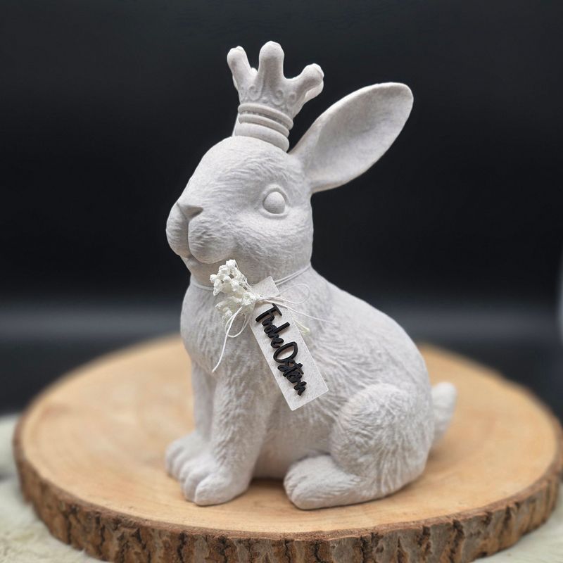 Osterhase mit Krone