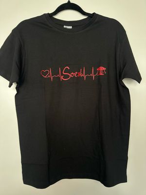 T-Shirt mit Soest - Herzkurve T-Shirt mit Soest - Herzkurve