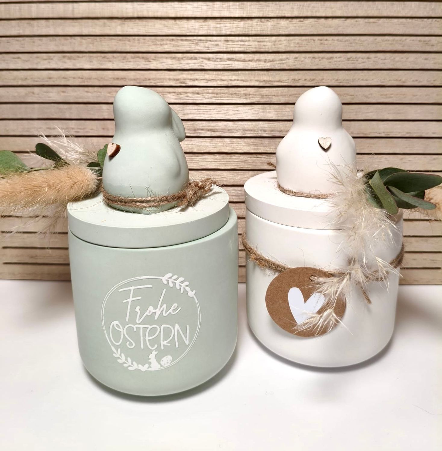 Osterdose mit Häschen, weiß oder bunt Osterdose mit Häschen, weiß oder bunt