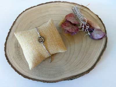 handgemachtes Armband mit Holzverbinder im Leolook