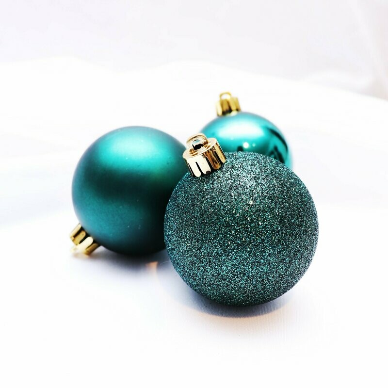 Weihnachtskugel smaragdgrün Ø6cm - 10 Stk. Weihnachtskugel smaragdgrün Ø6cm - 10 Stk.