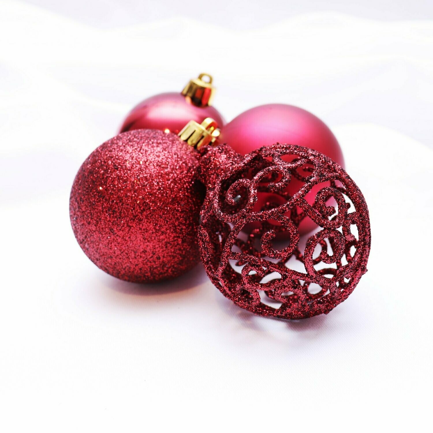 Weihnachtskugel dunkelrot Ø6cm - 16 Stk.