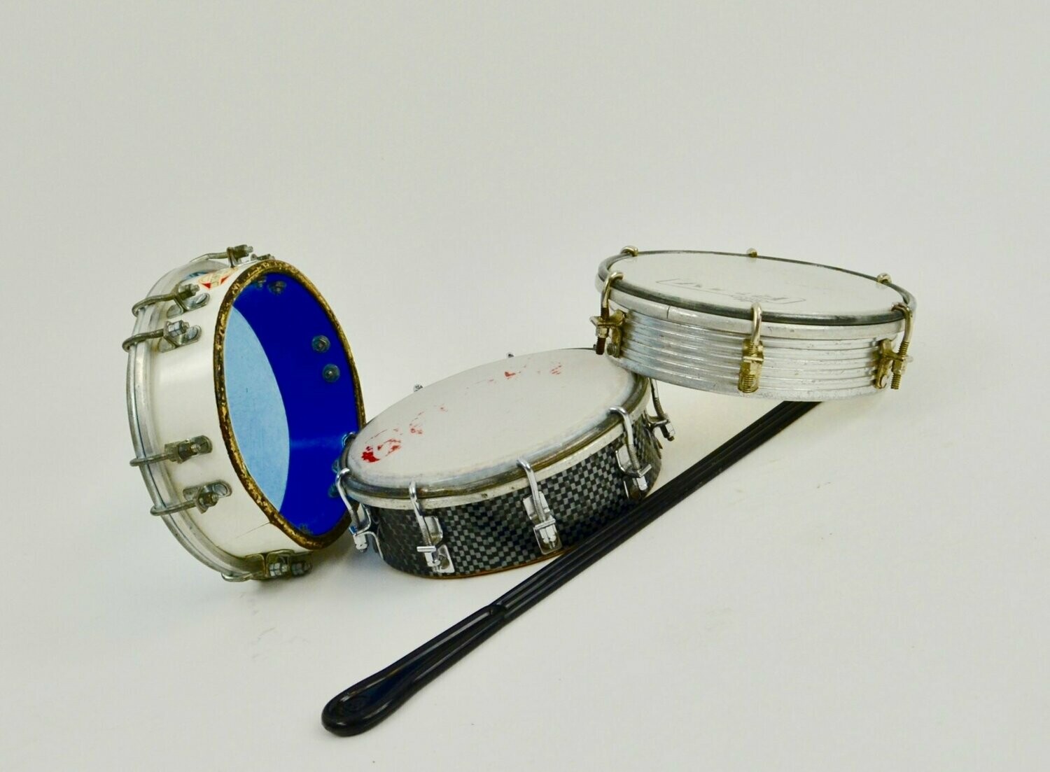 basic technique 1, and 2 samba patterns for tamborim