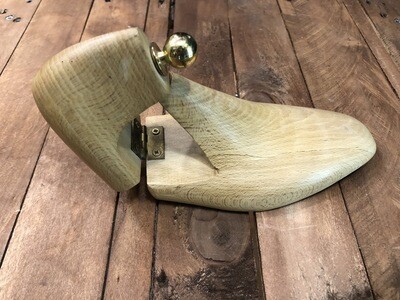 Tendiscarpe in legno di faggio fatte a mano Tendiscarpe in legno di faggio fatte a mano